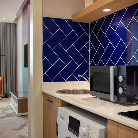 La Quinta By Wyndham Abu Dhabi Al Wahda Hotel Luaran gambar