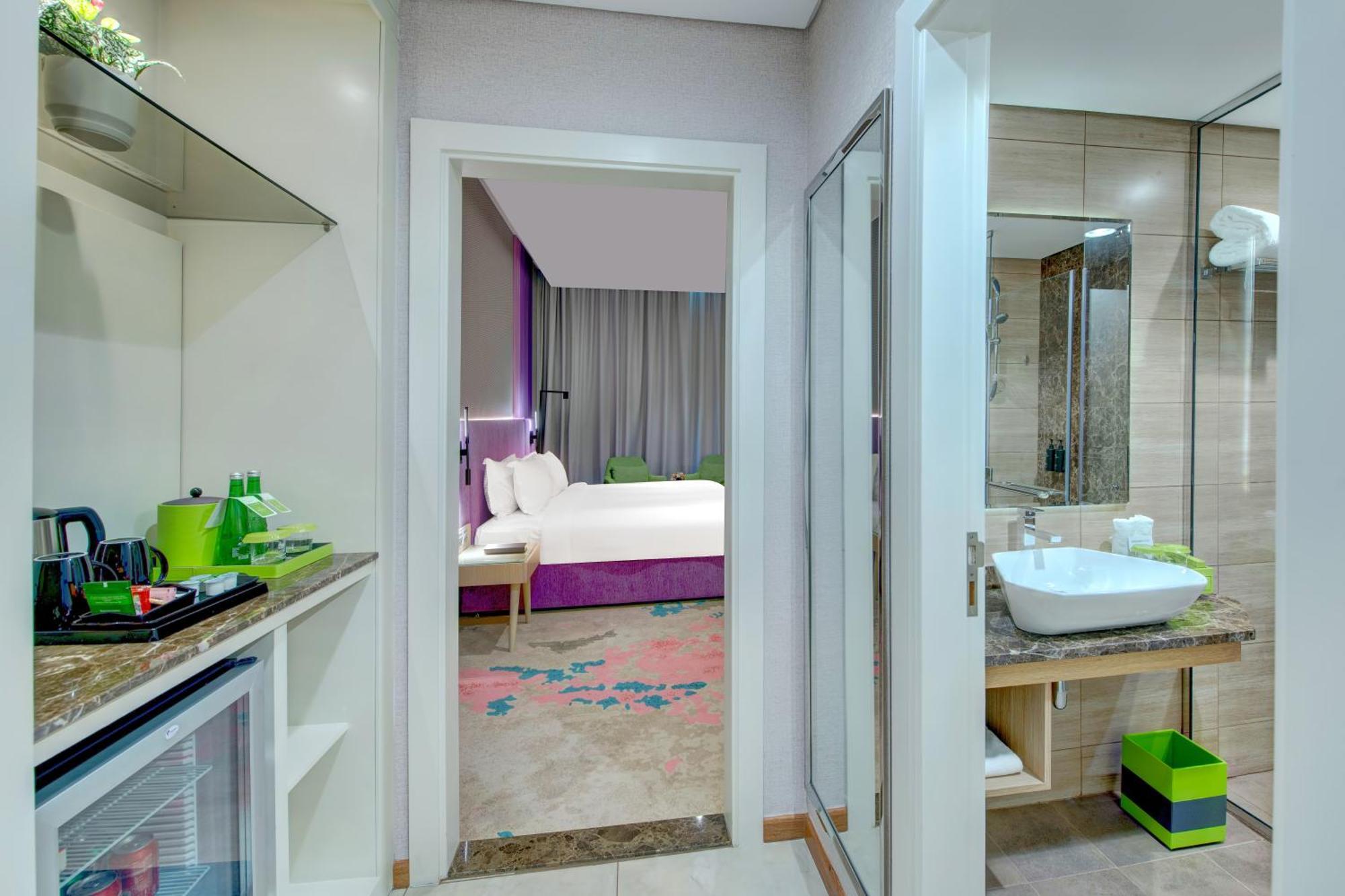 La Quinta By Wyndham Abu Dhabi Al Wahda Hotel Luaran gambar