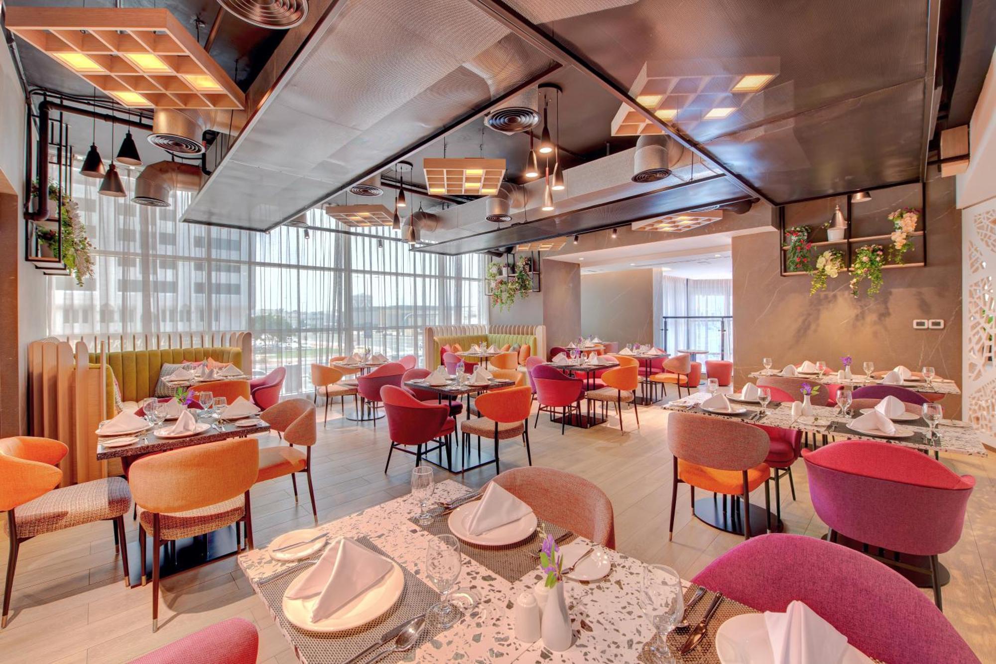 La Quinta By Wyndham Abu Dhabi Al Wahda Hotel Luaran gambar