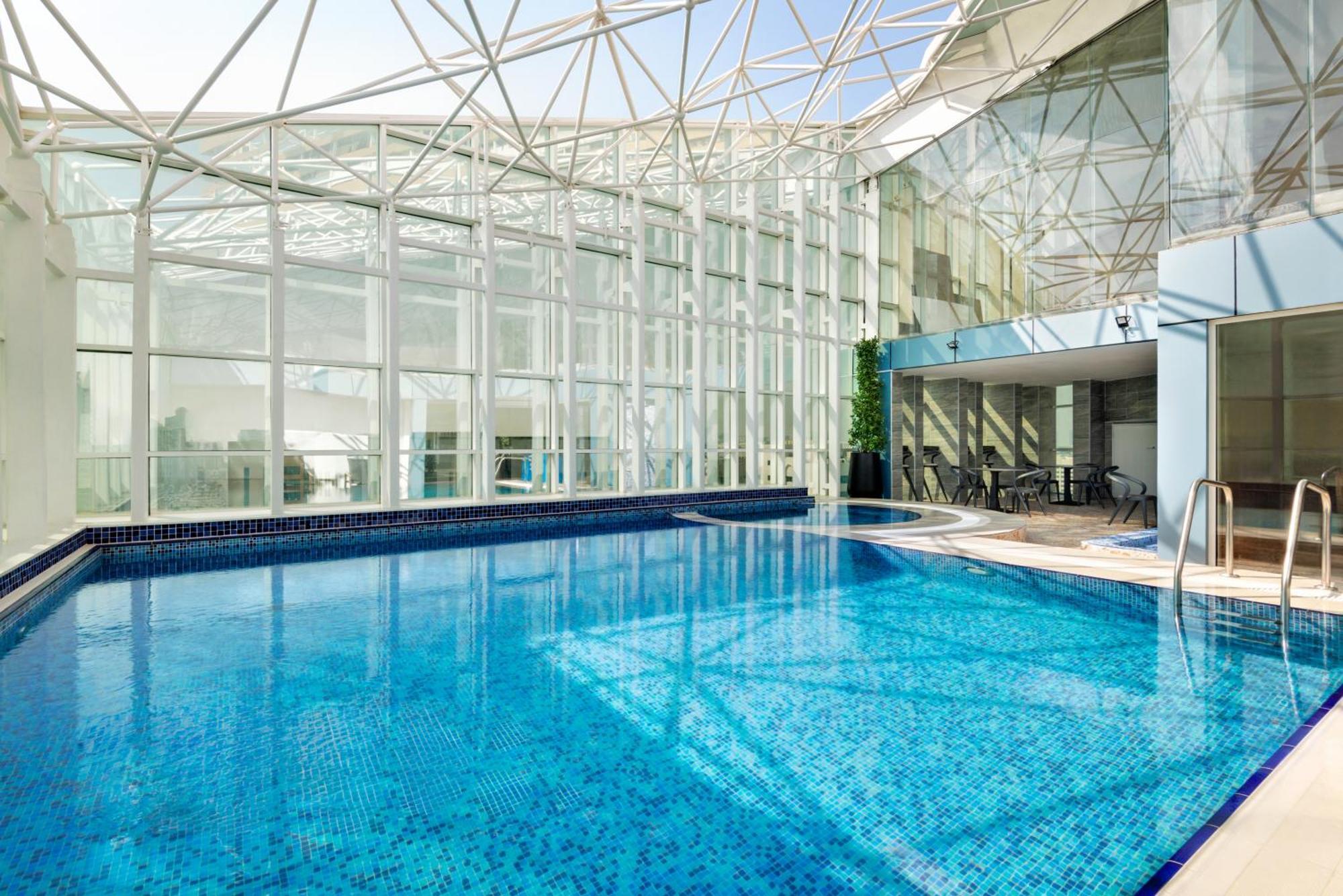 La Quinta By Wyndham Abu Dhabi Al Wahda Hotel Luaran gambar