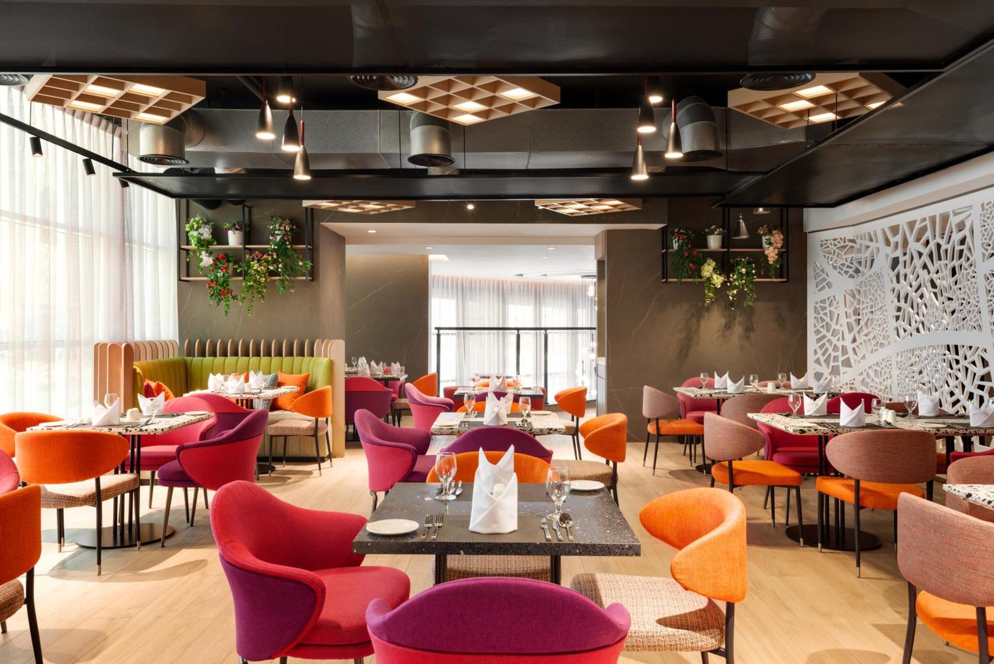 La Quinta By Wyndham Abu Dhabi Al Wahda Hotel Luaran gambar
